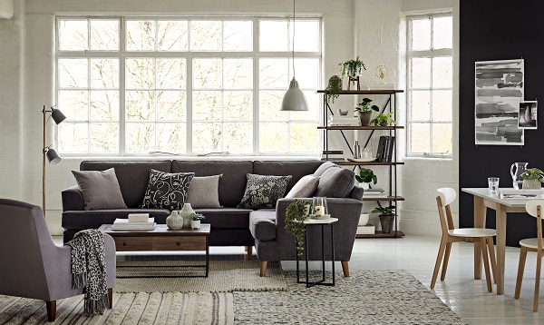 Hướng dẫn lựa chọn màu đệm ghế và rèm cửa phù hợp với ghế sofa màu xám